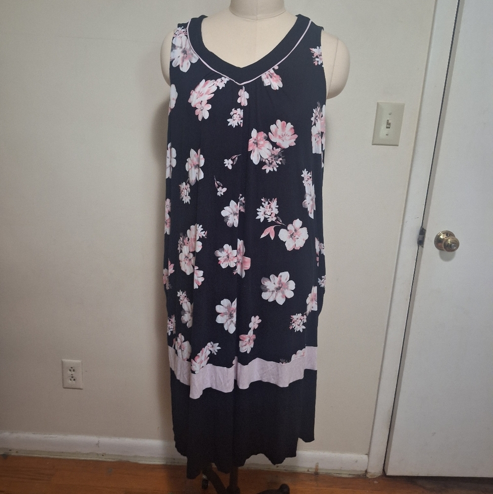 Secret Treasures Black and Pink Floral cotton dress